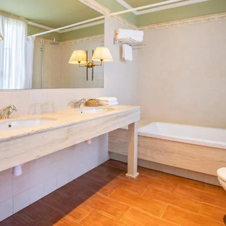 Hotel Sant Jordi 3*