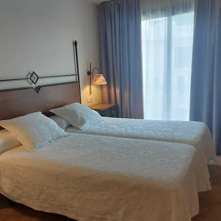 Hotel Sant Jordi 3*