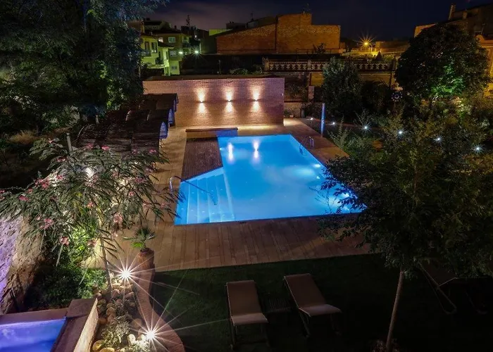 Sant Jordi 3*